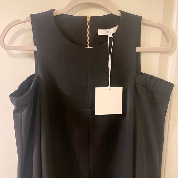 BNWT Tibi Cold Shoulder Crepe Dress - Picture 5 of 13